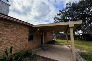 214 North Lake, Winnie, TX 77665 - Photo 41
