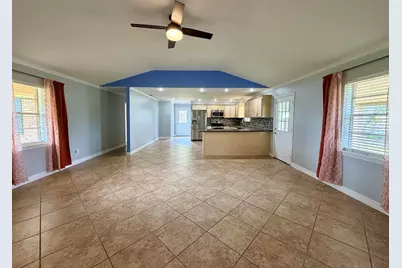 214 North Lake, Winnie, TX 77665 - Photo 7