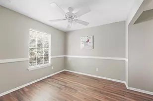 1926 Victoria Garden Dr, Richmond, TX 77406 - Photo 17