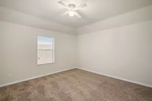 135 San Bernard Dr, Baytown, TX 77523 - Photo 27