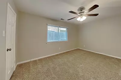 1315 Forest Hollow Drive, Missouri City, TX 77459 - Photo 13