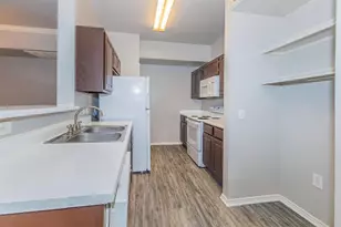 400 E Cypress Creek Rd, Cedar Park, TX 78613 - Photo 7