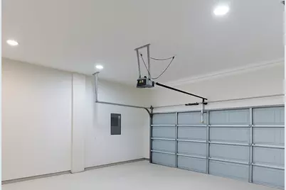 5819 Outer Banks Street, Houston, TX 77091 - Photo 25