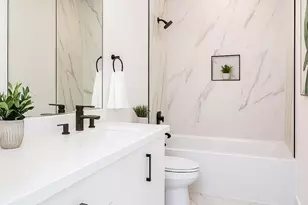 5819 Outer Banks St, Houston, TX 77091 - Photo 13