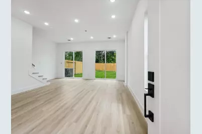 7416 Maxroy Street, Houston, TX 77088 - Photo 7