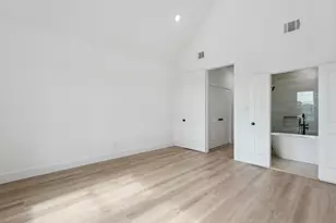 7416 Maxroy St, Houston, TX 77088 - Photo 19
