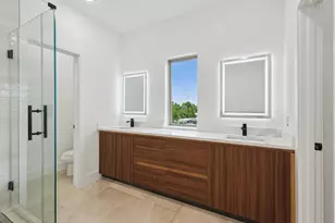 7416 Maxroy St, Houston, TX 77088 - Photo 21