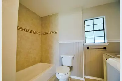 436 9th Street, San Leon, TX 77539 - Photo 13