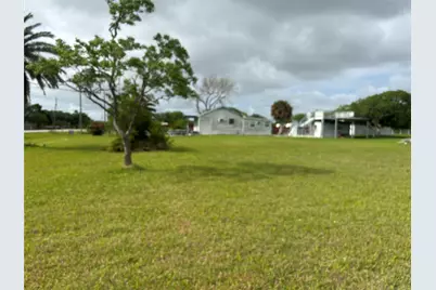 436 9th Street, San Leon, TX 77539 - Photo 17