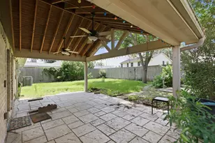 2319 Grindstone Ln, Sugar Land, TX 77498 - Photo 19