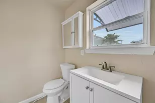 2324 Ave P, Galveston, TX 77550 - Photo 17