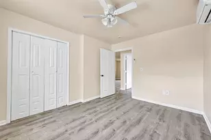 2324 Ave P, Galveston, TX 77550 - Photo 13