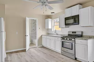 2324 Ave P, Galveston, TX 77550 - Photo 9