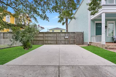 2324 Avenue P #Back Up, Galveston, TX 77550 - Photo 21