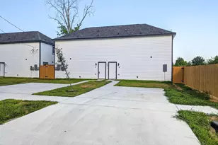 6811 Glass St, Houston, TX 77016 - Photo 1