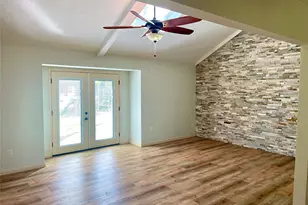 216 Woerner Rd, Houston, TX 77090 - Photo 9