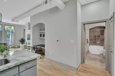 1901 Post Oak Boulevard #4108, Houston, TX 77056 - Photo 5