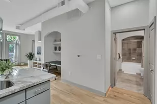 1901 Post Oak Blvd, Houston, TX 77056 - Photo 5