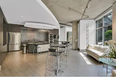 1901 Post Oak Boulevard #4108, Houston, TX 77056 - Photo 15