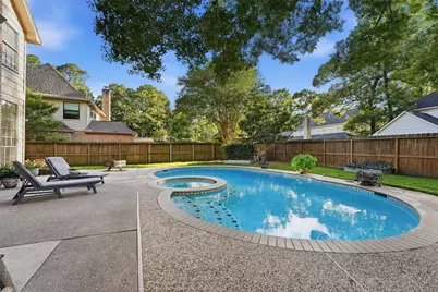 5819 Rocky Brook Drive, Houston, TX 77345 - Photo 35