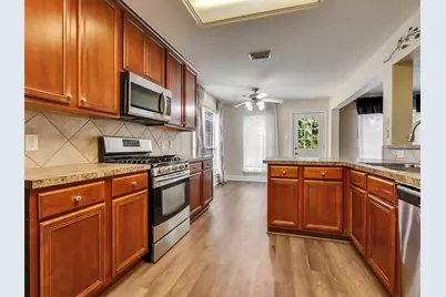 4203 Keystone Trail, Pearland, TX 77584 - Photo 7