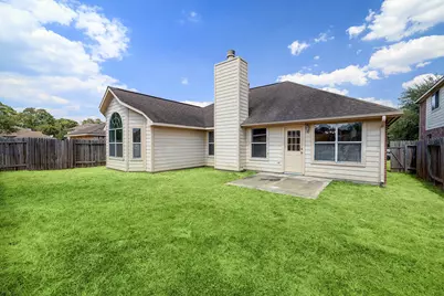 24031 Holleygate Court, Spring, TX 77373 - Photo 17