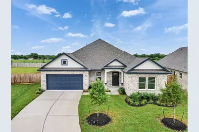 3222 Emerald Hills Drive, Angleton, TX 77515 - Photo 1