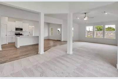 3222 Emerald Hills Drive, Angleton, TX 77515 - Photo 3