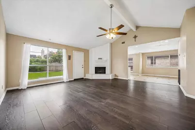 6906 Grant Drive, Richmond, TX 77469 - Photo 3