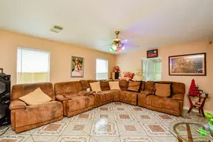 6039 Lark Haven Ln, Houston, TX 77085 - Photo 7