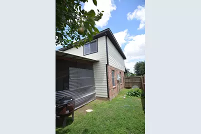 6039 Lark Haven Lane, Houston, TX 77085 - Photo 25