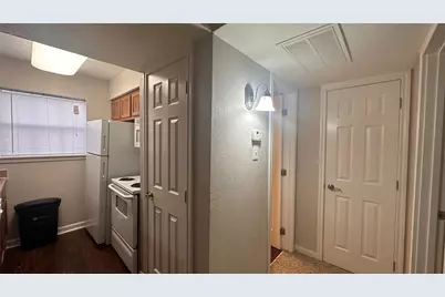 2825 Bellefontaine Street #225A, Houston, TX 77025 - Photo 5