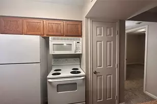 2825 Bellefontaine St, Houston, TX 77025 - Photo 13