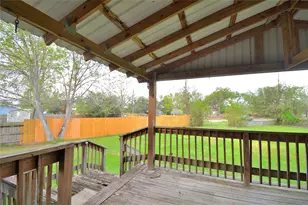 10007 Cheryl St, Manvel, TX 77578 - Photo 11