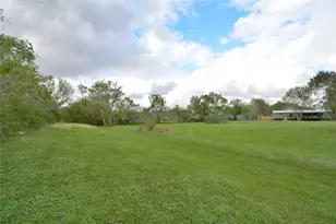 10007 Cheryl St, Manvel, TX 77578 - Photo 5