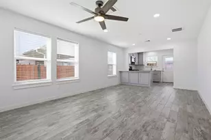 10103 Goldcrest St, Houston, TX 77076 - Photo 5