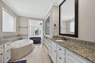 128 Drew St, Houston, TX 77006 - Photo 31