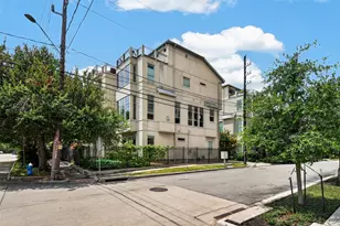 128 Drew St, Houston, TX 77006 - Photo 1