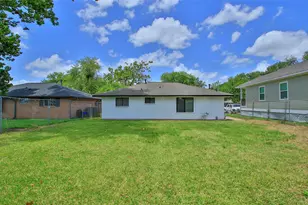 11058 Vailview Dr, Houston, TX 77016 - Photo 27