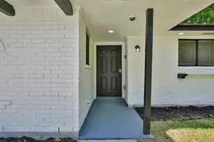 11058 Vailview Dr, Houston, TX 77016 - Photo 3