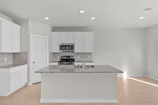 1203 Lancer Leap Dr, Alvin, TX 77511 - Photo 15