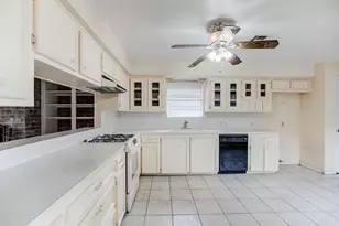 4114 Filmore Ln, Deer Park, TX 77536 - Photo 11