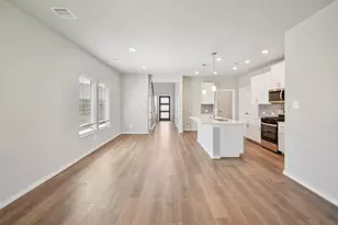 403 Sunrise Ranch Dr, Montgomery, TX 77316 - Photo 5