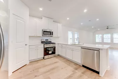 312 Gambels Quail Road, Waller, TX 77484 - Photo 17