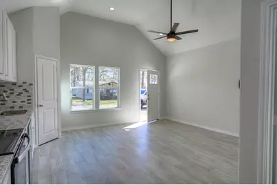 10085 Calendar Street, Willis, TX 77318 - Photo 29