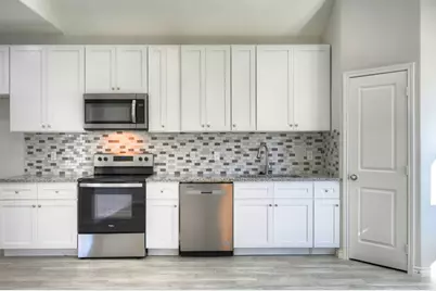 10085 Calendar Street, Willis, TX 77318 - Photo 5