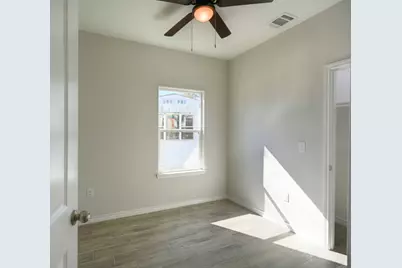 10085 Calendar Street, Willis, TX 77318 - Photo 13