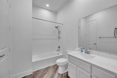 6038 Leeward Island Drive, Conroe, TX 77304 - Photo 27