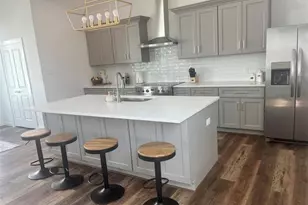 209 Edgewood St, Houston, TX 77011 - Photo 9