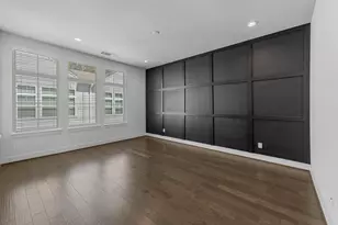 6033 Cypress St, Houston, TX 77074 - Photo 7